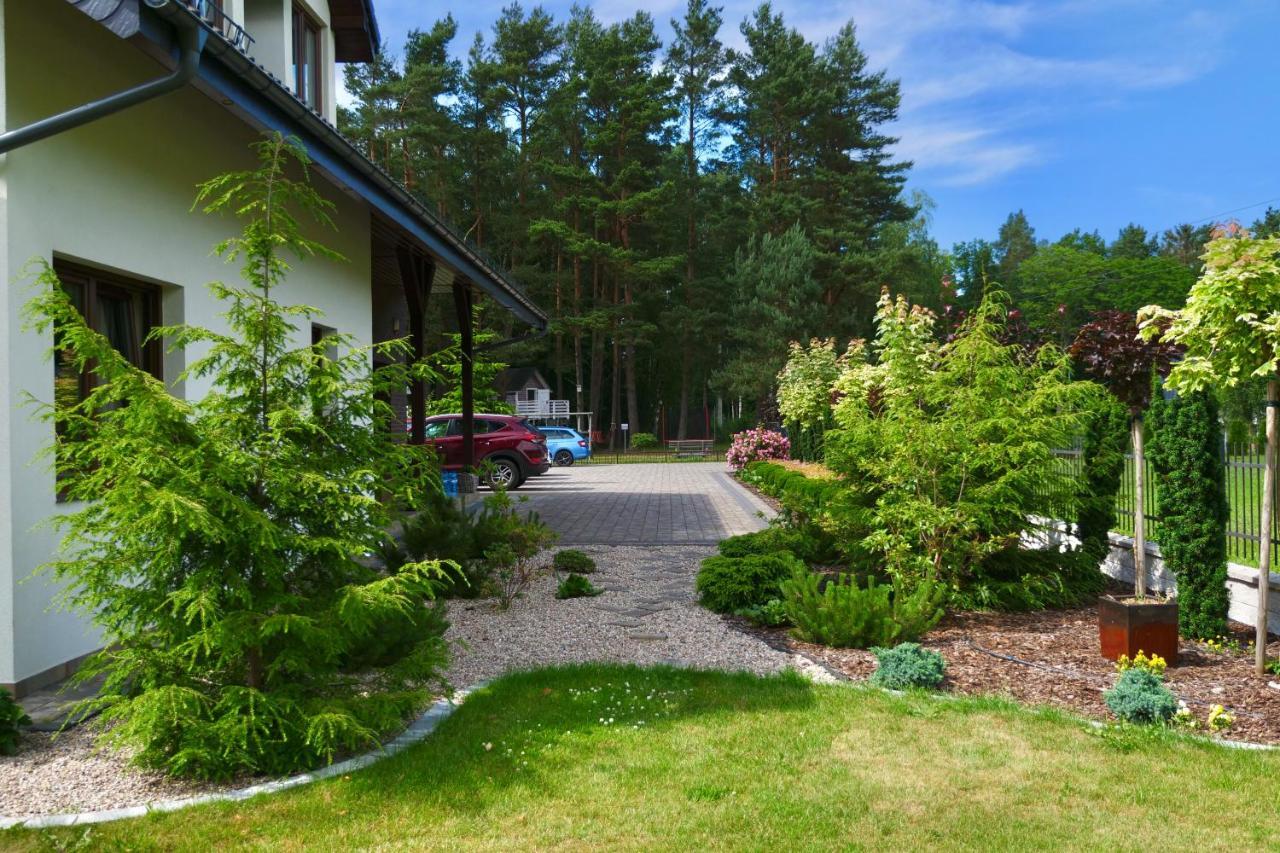 Przylesie21 Villa Ustka Exteriör bild